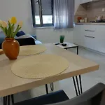 Matilda 2 * Gradac (Split-Dalmatia)