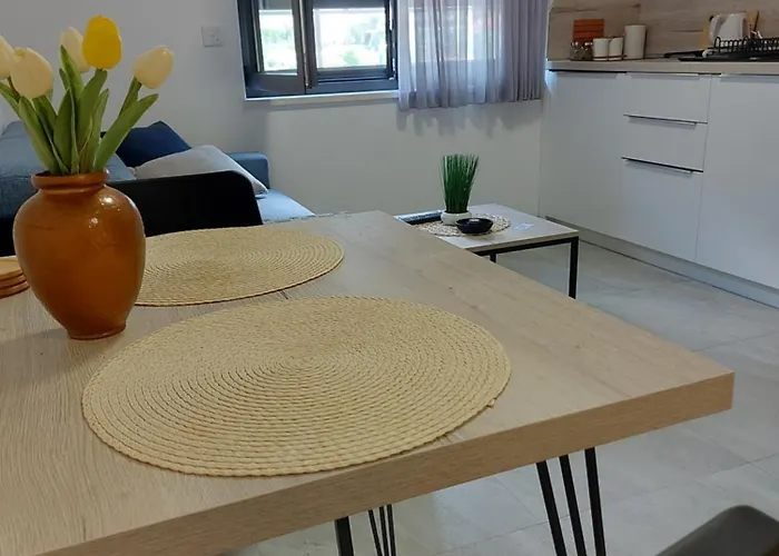 Matilda 2 * Gradac
